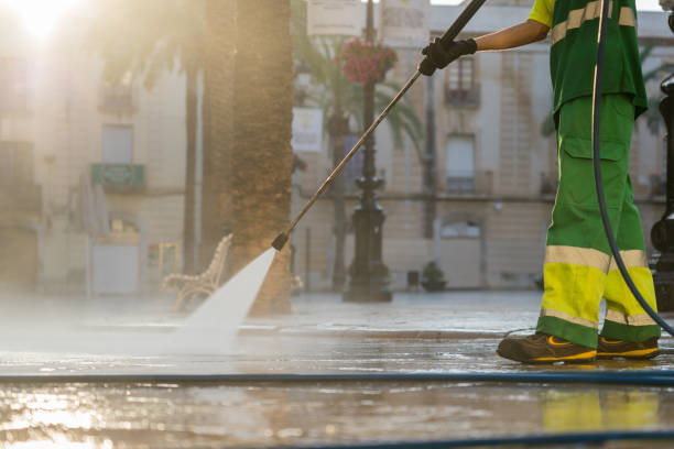 Best Concrete Pressure Washing  in Man, IL